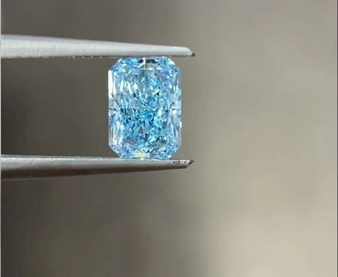 отрезок голубых диамантов 4ct 10 Mohs выросли лабораторией, который излучающий гениальный крупноразмерный