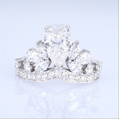 18k Crown Style Lab Grown Diamond Ring Красивые женщины Принцесса Дизайн Белое Лабораторно выращенное бриллиантовое кольцо