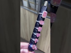 Розовое кольцо с бриллиантом cvd